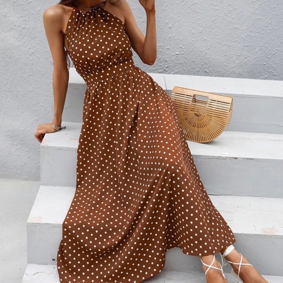 Polka Dot Print Halter Neck Dress - Picture 4 of 7
